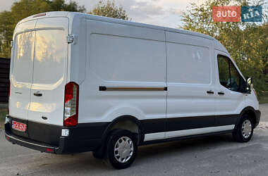 Грузовой фургон Ford Transit 2018 в 