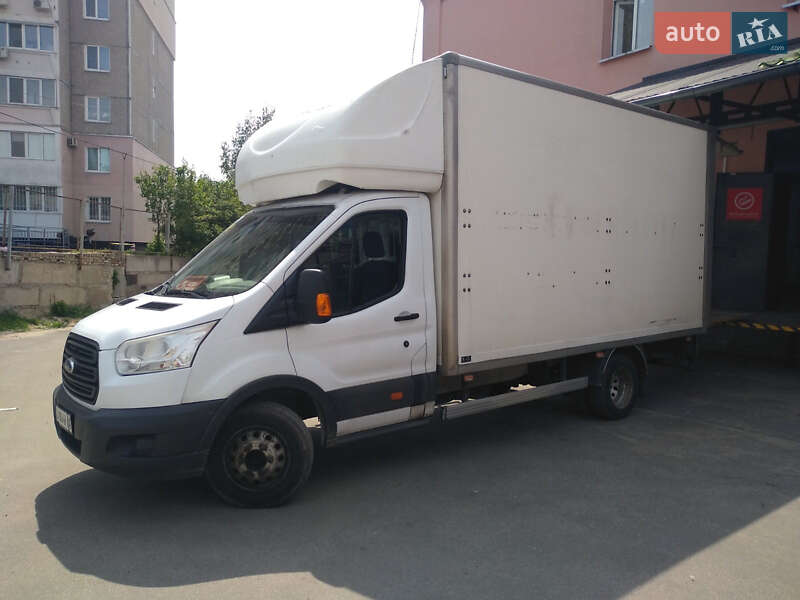 Грузовой фургон Ford Transit 2015 в 