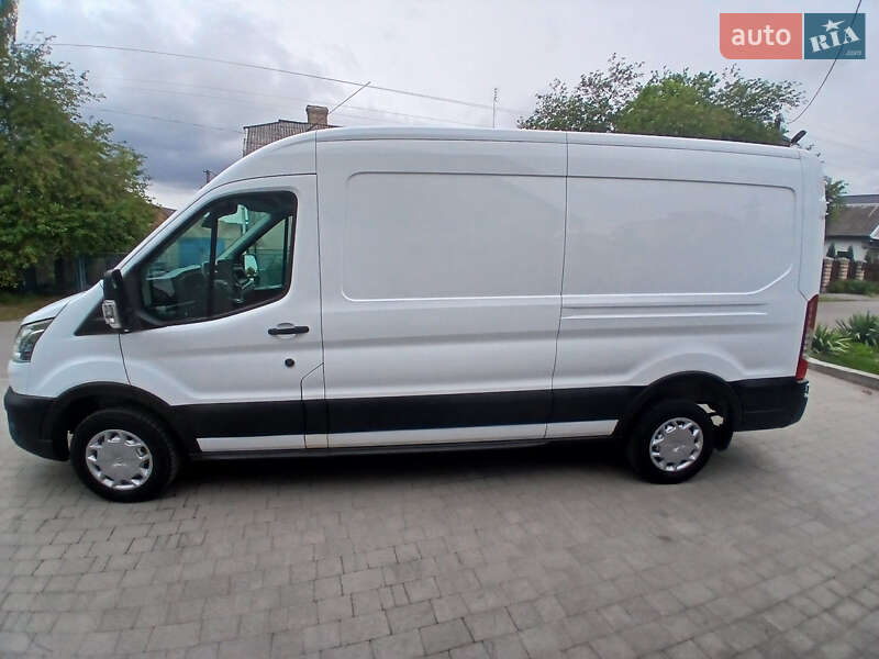 Грузовой фургон Ford Transit 2022 в Дубно