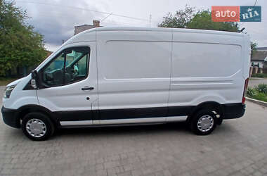Грузовой фургон Ford Transit 2022 в 
