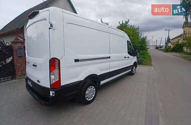 Грузовой фургон Ford Transit 2022 в 