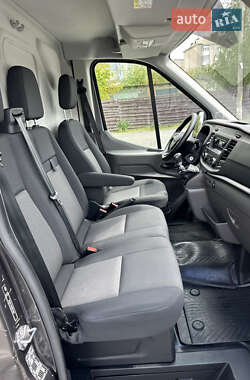 Грузовой фургон Ford Transit 2020 в 