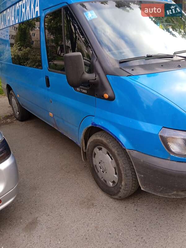 Микроавтобус Ford Transit 2003 в Бучаче