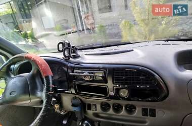 Грузовой фургон Ford Transit 1992 в 
