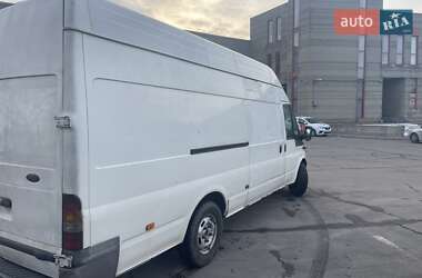 Грузовой фургон Ford Transit 2004 в 