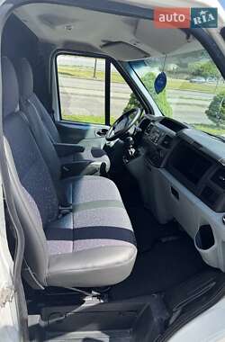 Грузовой фургон Ford Transit 2013 в 