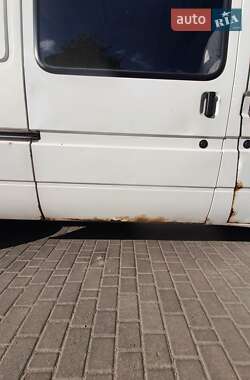 Грузовой фургон Ford Transit 1998 в 