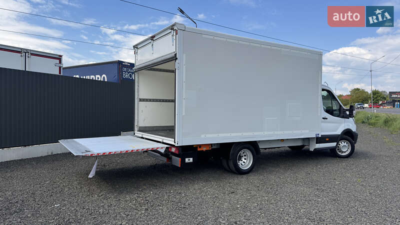 Вантажний фургон Ford Transit 2019 в Луцьку