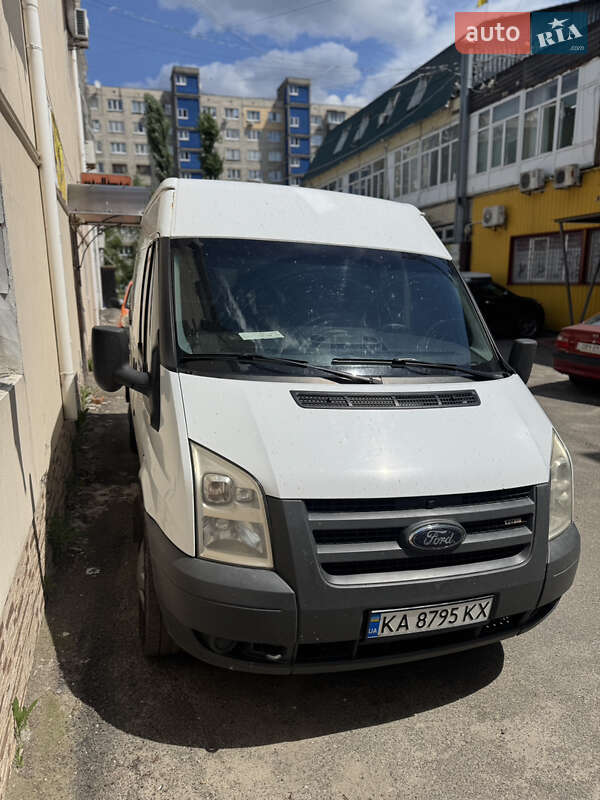 Вантажний фургон Ford Transit 2007 в Києві