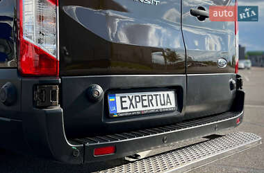 Вантажний фургон Ford Transit 2020 в 