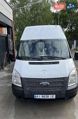 Грузовой фургон Ford Transit 2013 в 