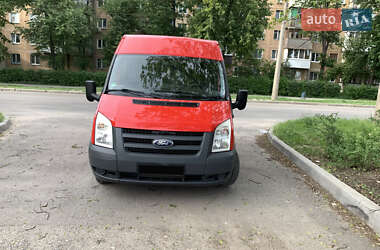 Грузовой фургон Ford Transit 2011 в 