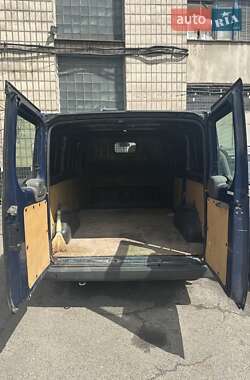 Грузовой фургон Ford Transit 2010 в 