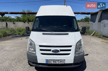Грузовой фургон Ford Transit 2011 в 