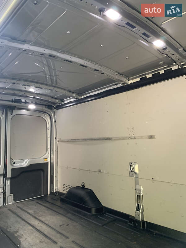 Вантажний фургон Ford Transit 2022 в Дніпрі фото 28 Вантажний фургон Ford Transit 2022 в Дніпрі