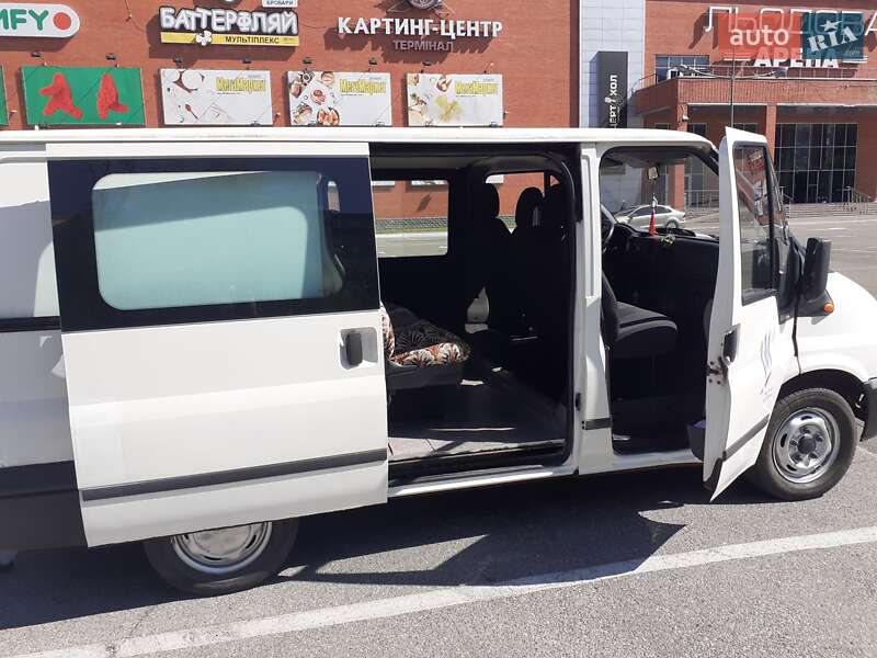 Минивэн Ford Transit 2005 в Броварах