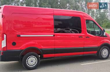 Грузовой фургон Ford Transit 2020 в 