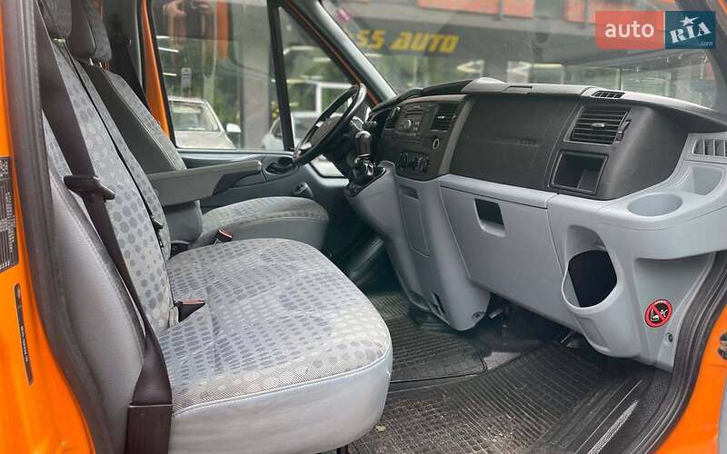 Минивэн Ford Transit 2011 в Черновцах