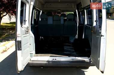 Мікроавтобус Ford Transit 2013 в 