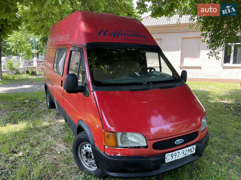Вантажний фургон Ford Transit 1997 в Могилів-Подільському