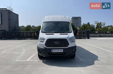 Грузовой фургон Ford Transit 2018 в 