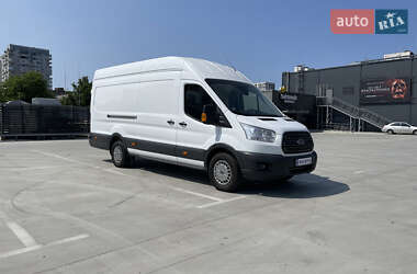 Грузовой фургон Ford Transit 2018 в 