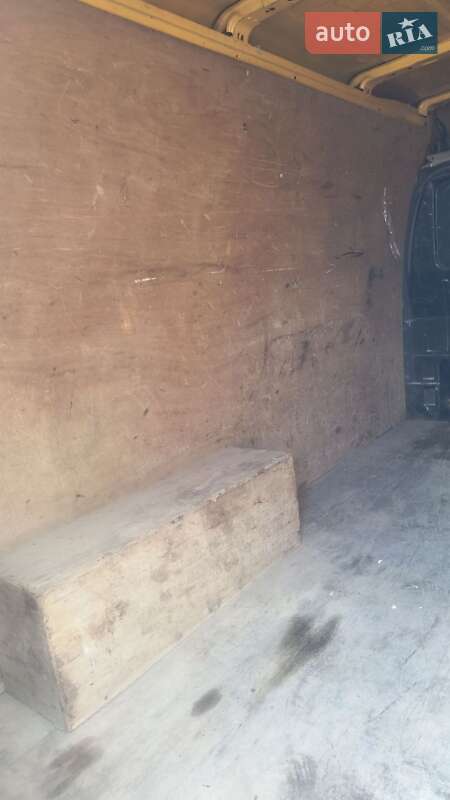 Грузовой фургон Ford Transit 2005 в Кременце фото 6 Грузовой фургон Ford Transit 2005 в Кременце