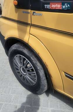 Грузовой фургон Ford Transit 2005 в 