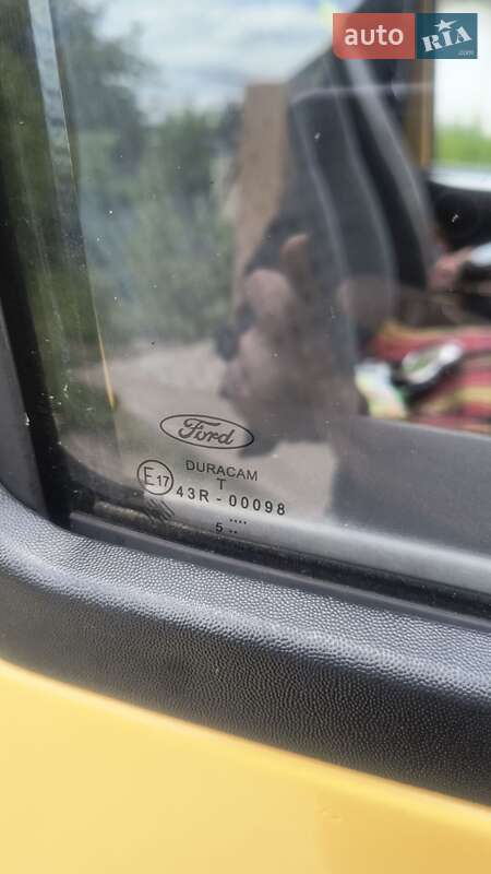 Грузовой фургон Ford Transit 2005 в Кременце фото 20 Грузовой фургон Ford Transit 2005 в Кременце