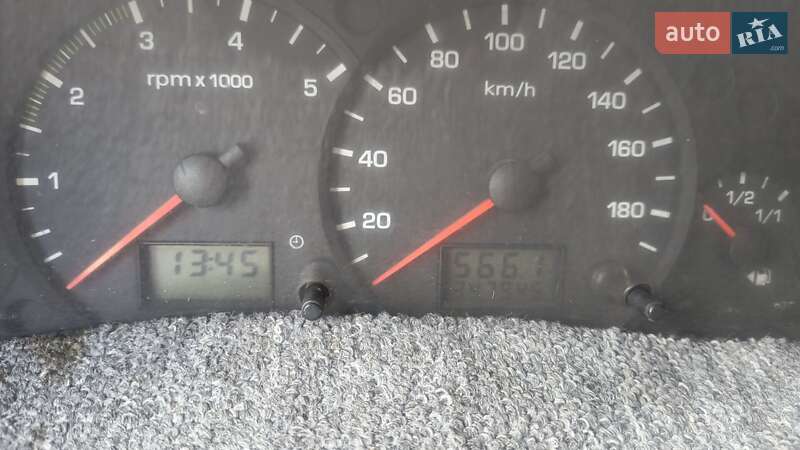 Грузовой фургон Ford Transit 2005 в Кременце фото 36 Грузовой фургон Ford Transit 2005 в Кременце