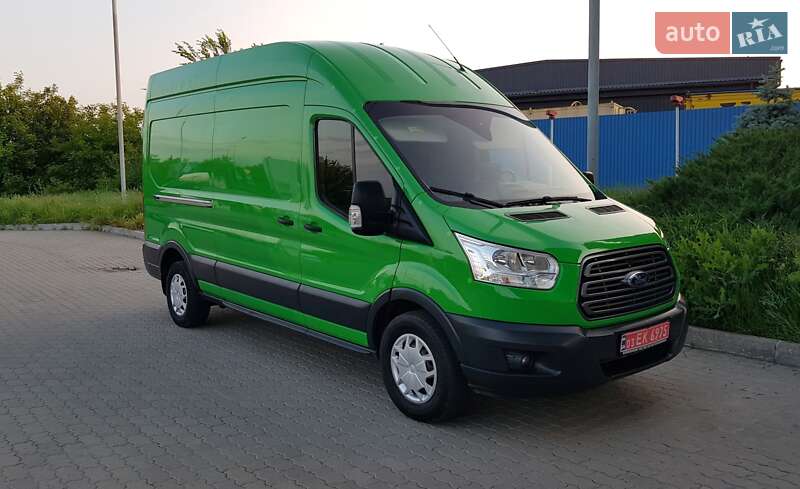 Грузовой фургон Ford Transit 2019 в 