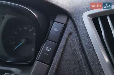 Грузовой фургон Ford Transit 2019 в 