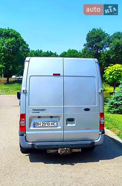 Грузовой фургон Ford Transit 2012 в 