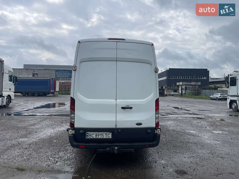 Грузовой фургон Ford Transit 2015 в Львове