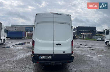 Грузовой фургон Ford Transit 2015 в 
