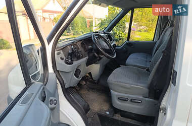 Вантажний фургон Ford Transit 2006 в 