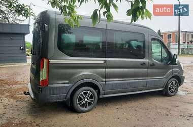 Микроавтобус Ford Transit 2016 в 