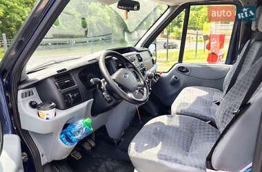 Микроавтобус Ford Transit 2011 в 