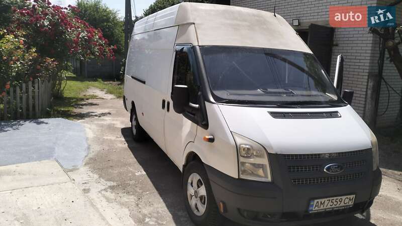 Грузовой фургон Ford Transit 2012 в Житомире