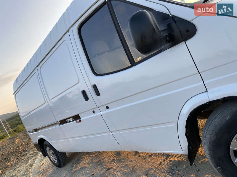 Грузовой фургон Ford Transit 1996 в Дрогобыче