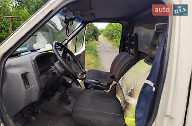 Грузовой фургон Ford Transit 1989 в 
