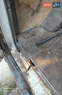 Грузовой фургон Ford Transit 1997 в 