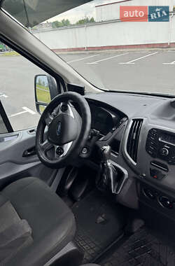 Грузовой фургон Ford Transit 2015 в 