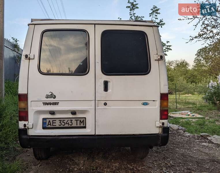 Мікроавтобус Ford Transit 1988 в Дніпрі