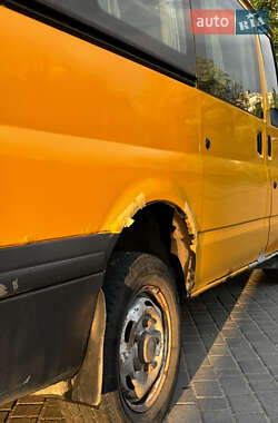 Микроавтобус Ford Transit 2005 в 