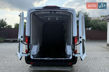 Вантажний фургон Ford Transit 2021 в 