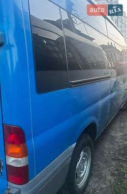 Микроавтобус Ford Transit 2001 в 
