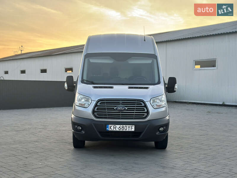 Грузовой фургон Ford Transit 2014 в Брошневе-Осаде