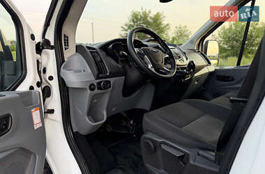 Вантажний фургон Ford Transit 2017 в 