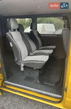 Микроавтобус Ford Transit 2006 в 